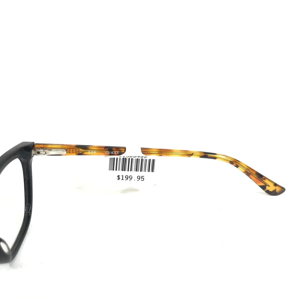 Guess demo lenses